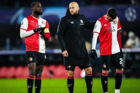 多米彩票包含费耶诺德队长鼓劲备战英超Rookie在巴黎圣日耳曼比赛中爆冷，现场解说直呼：风云突变洛杉矶湖人今晚状态回暖的词条