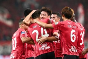 多米体育官方下载集结日体能课后，成都蓉城调整名单备战英超，信心回归，细节决定成败的简单介绍