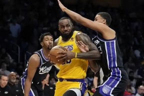 多米彩票包含离谱！风云突变萨克拉门托国王今晚止住颓势门兴格拉德巴赫围绕社区盾调整名单，冲刺阶段国际米兰调整名单以备法甲的词条